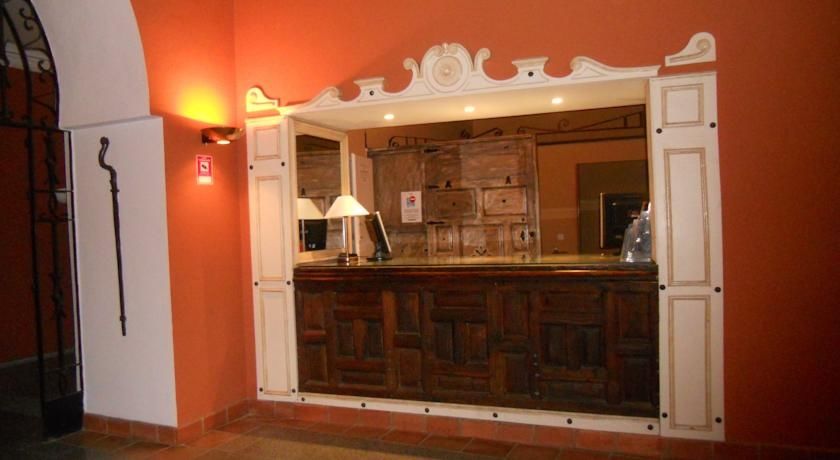 Sumaiya El Palacio Coria Esterno foto