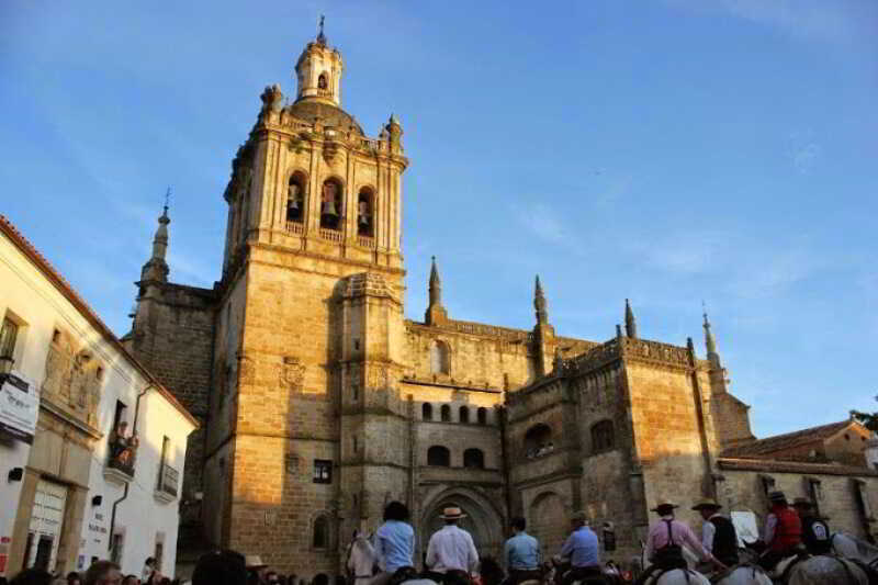 Sumaiya El Palacio Coria Esterno foto