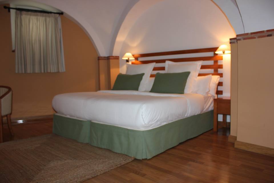 Sumaiya El Palacio Coria Esterno foto