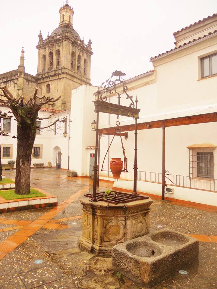 Sumaiya El Palacio Coria Esterno foto