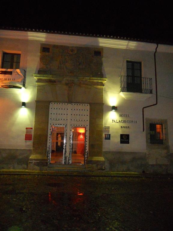 Sumaiya El Palacio Coria Esterno foto
